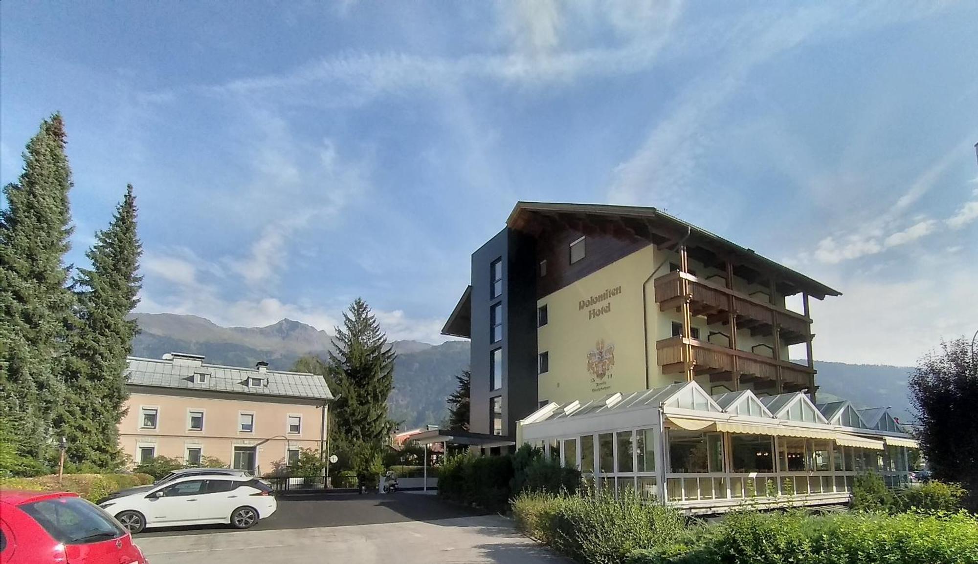 Dolomitenhotel Lienz Ngoại thất bức ảnh