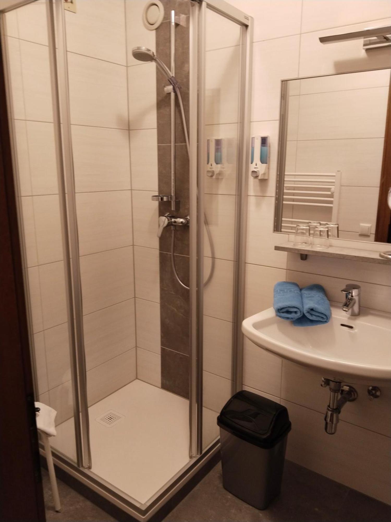 Dolomitenhotel Lienz Ngoại thất bức ảnh