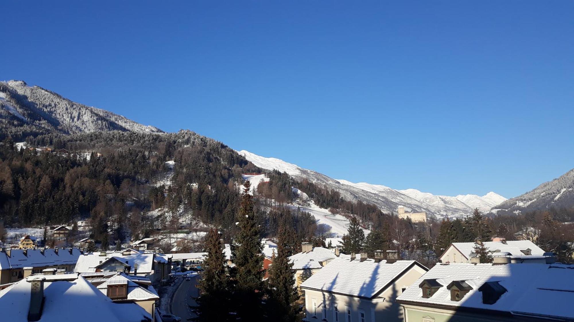 Dolomitenhotel Lienz Ngoại thất bức ảnh